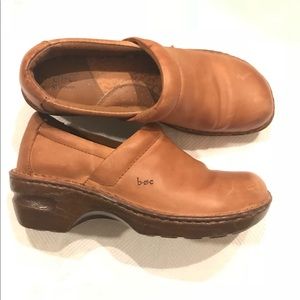 Women’s B.O.C. Peggy Cloggs, Size 9